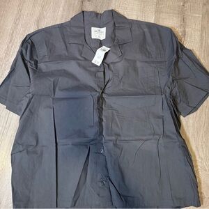 Hollister Women's Black Button Down Shirt